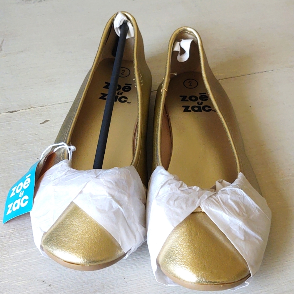 Zoe & Zac Slip-on Shoes